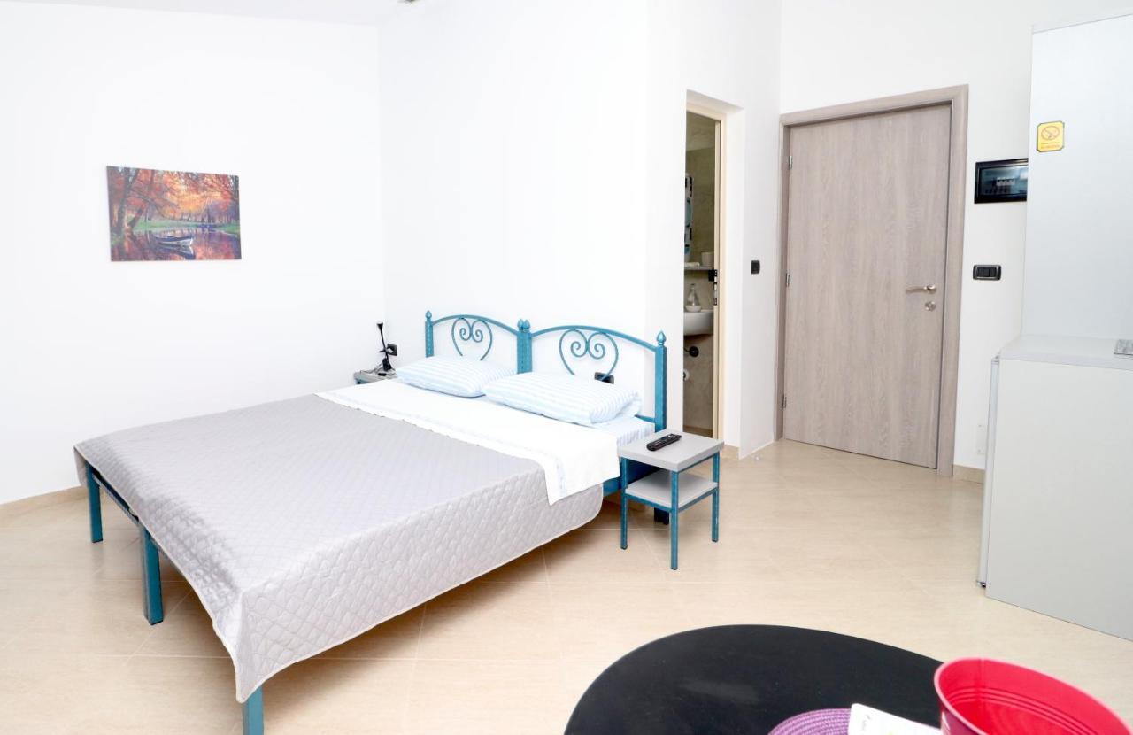 Ferienwohnung Ildora Qimon Himarë Exterior foto