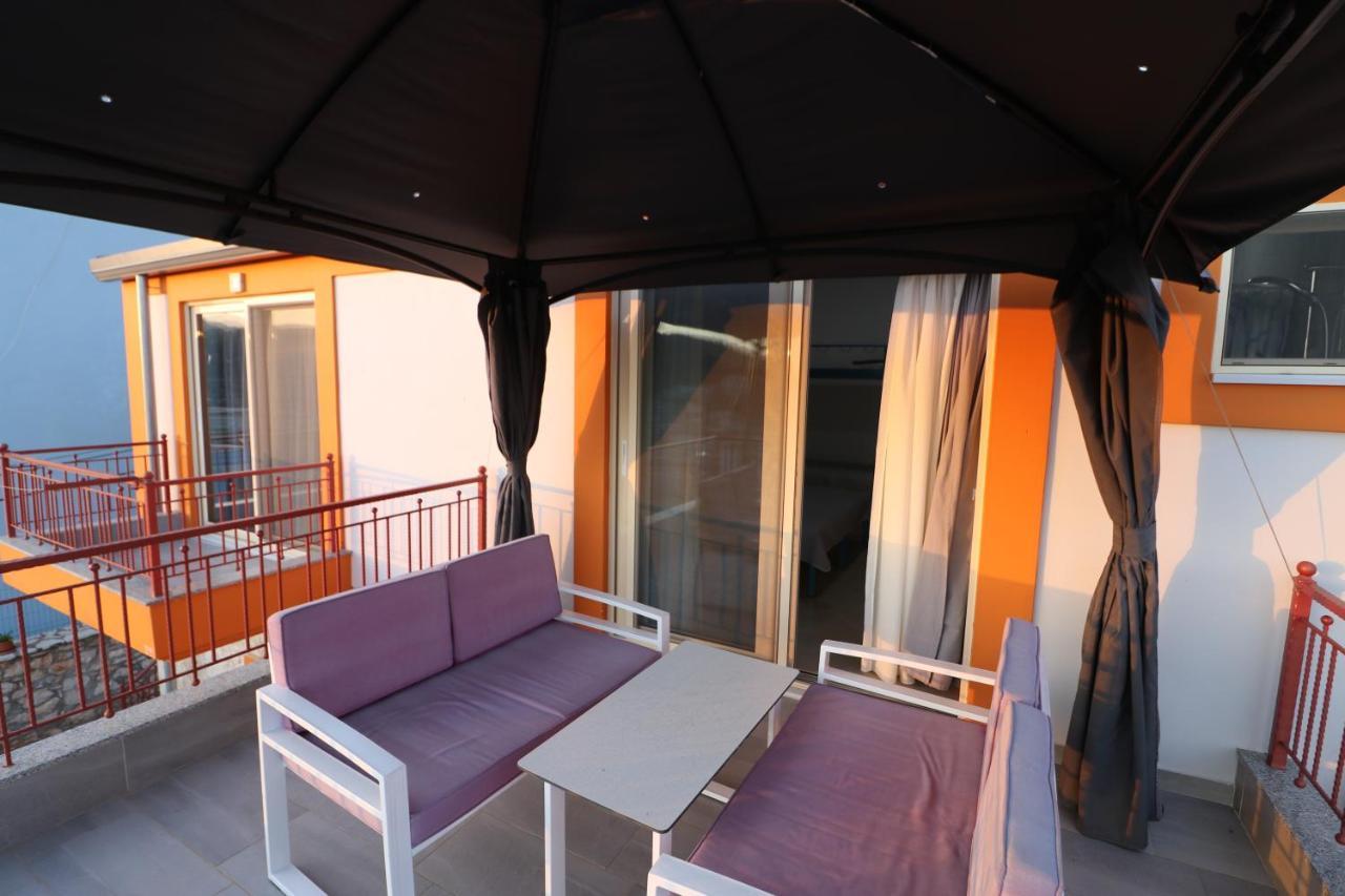 Ferienwohnung Ildora Qimon Himarë Exterior foto
