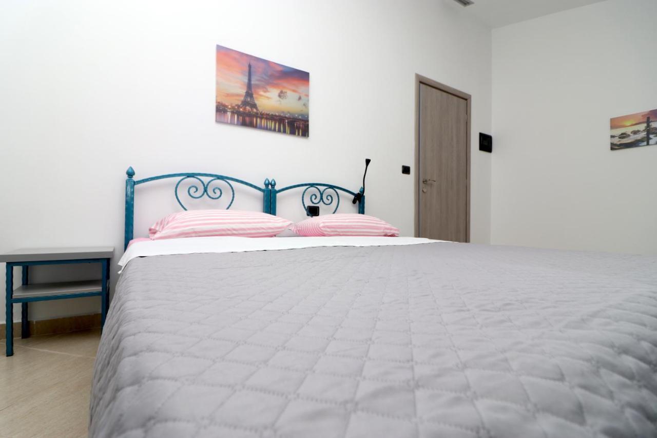 Ferienwohnung Ildora Qimon Himarë Exterior foto